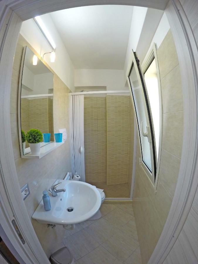 B&B Al Vicoletto ชิลลา ภายนอก รูปภาพ